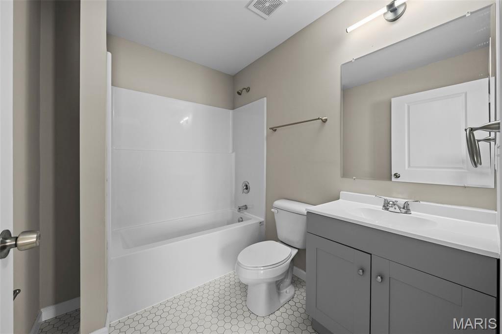 Carlat Place - Residential