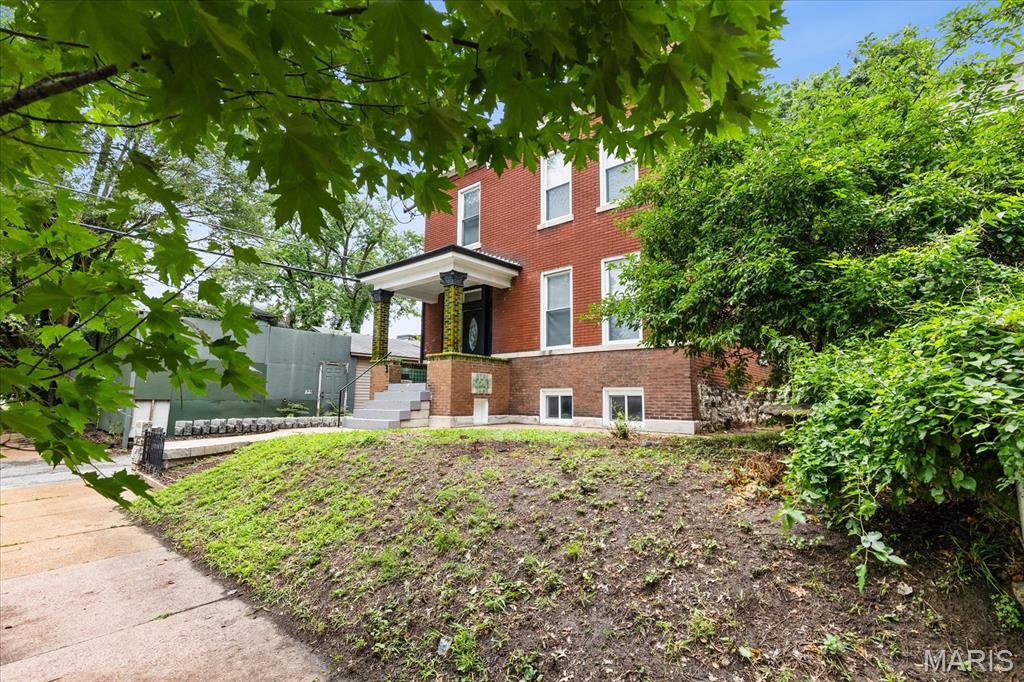 Photo 1 of 29 — 4273 Juniata Street, St Louis, MO 63116