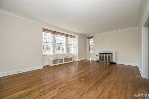 Tiny photo for 77 Aberdeen Place, Clayton, MO 63105 (MLS # 26018466)