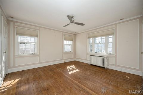 Tiny photo for 77 Aberdeen Place, Clayton, MO 63105 (MLS # 26018466)