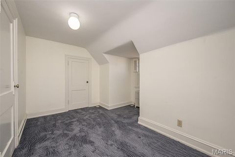 Tiny photo for 77 Aberdeen Place, Clayton, MO 63105 (MLS # 26018466)