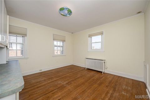 Tiny photo for 77 Aberdeen Place, Clayton, MO 63105 (MLS # 26018466)