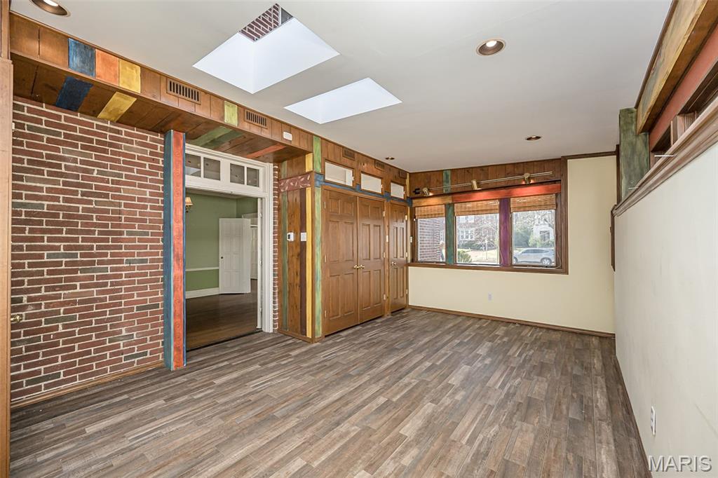 Hillcrest - Residential