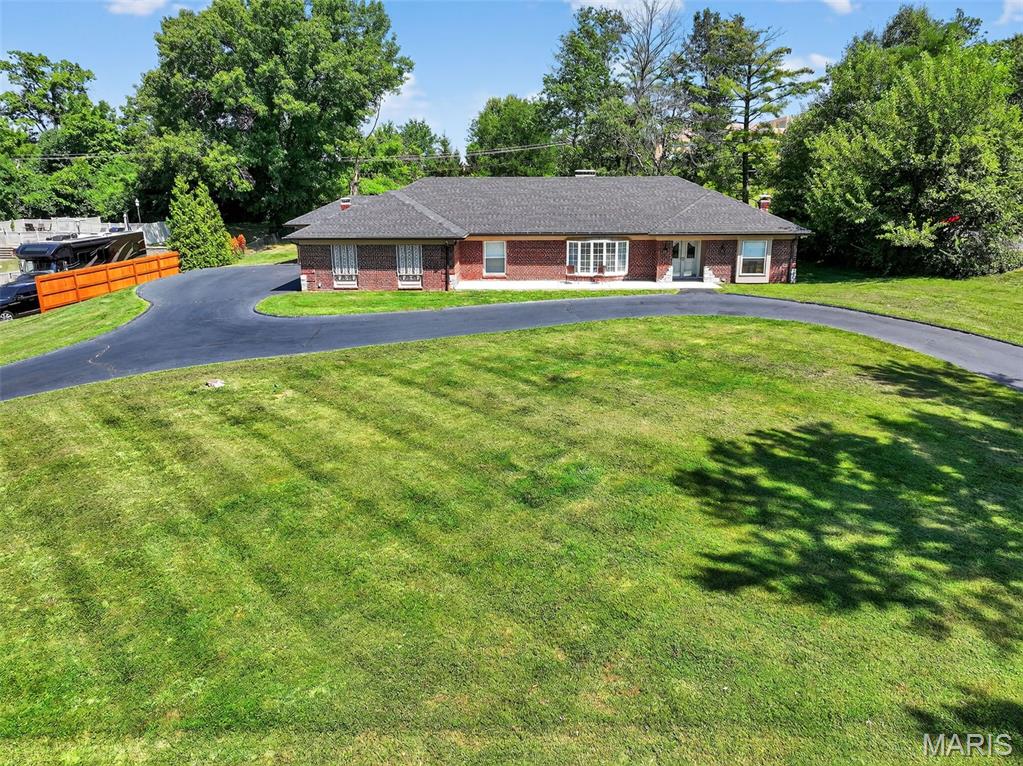 9 Kirken Knoll Drive