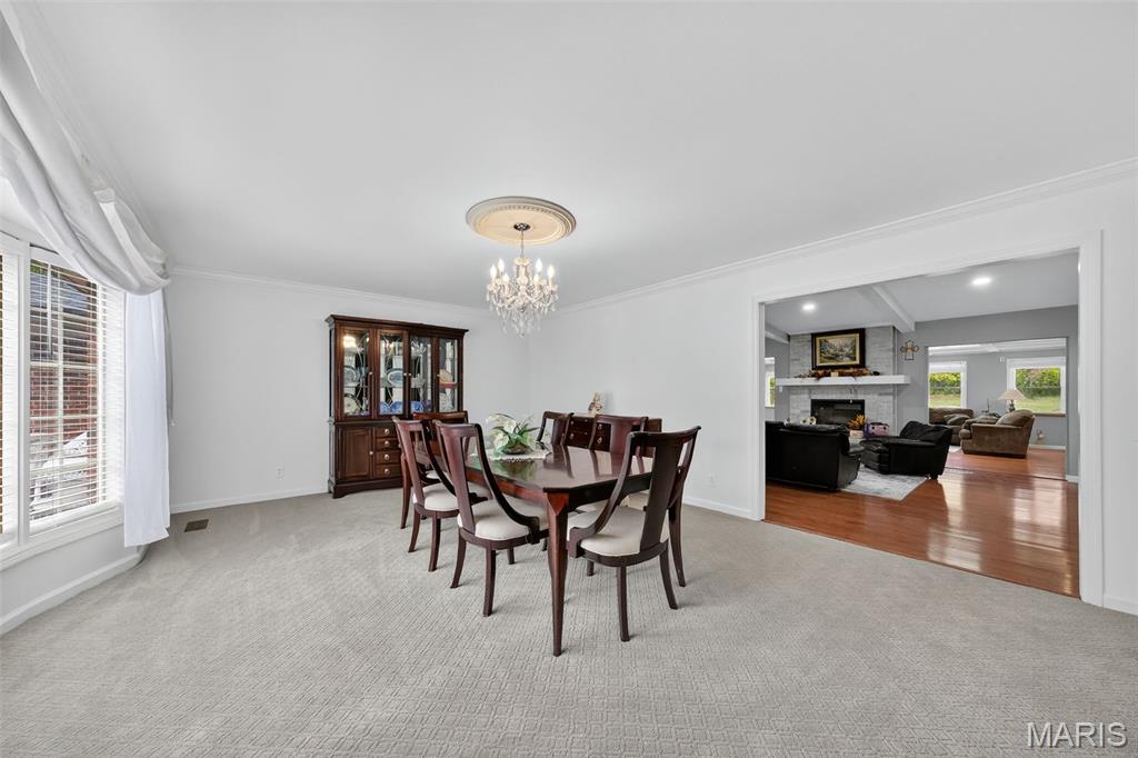 9 Kirken Knoll Drive