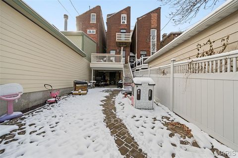 Tiny photo for 1913 Hickory Street, St Louis, MO 63104 (MLS # 25079562)