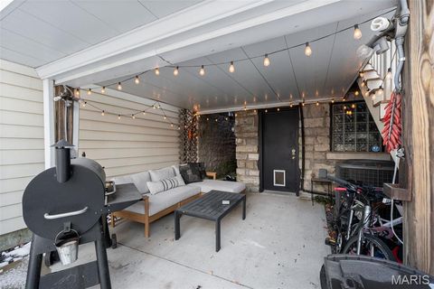 Tiny photo for 1913 Hickory Street, St Louis, MO 63104 (MLS # 25079562)