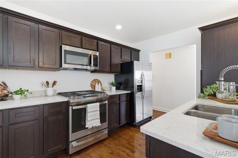 Tiny photo for 7742 Burr Oak Lane, University City, MO 63130 (MLS # 26018264)