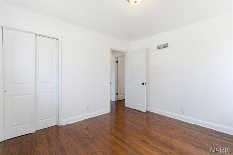 Tiny photo for 7742 Burr Oak Lane, University City, MO 63130 (MLS # 26018264)