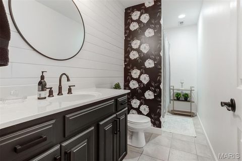 Tiny photo for 1084 Greystone Manor Parkway, Chesterfield, MO 63005 (MLS # 25067588)