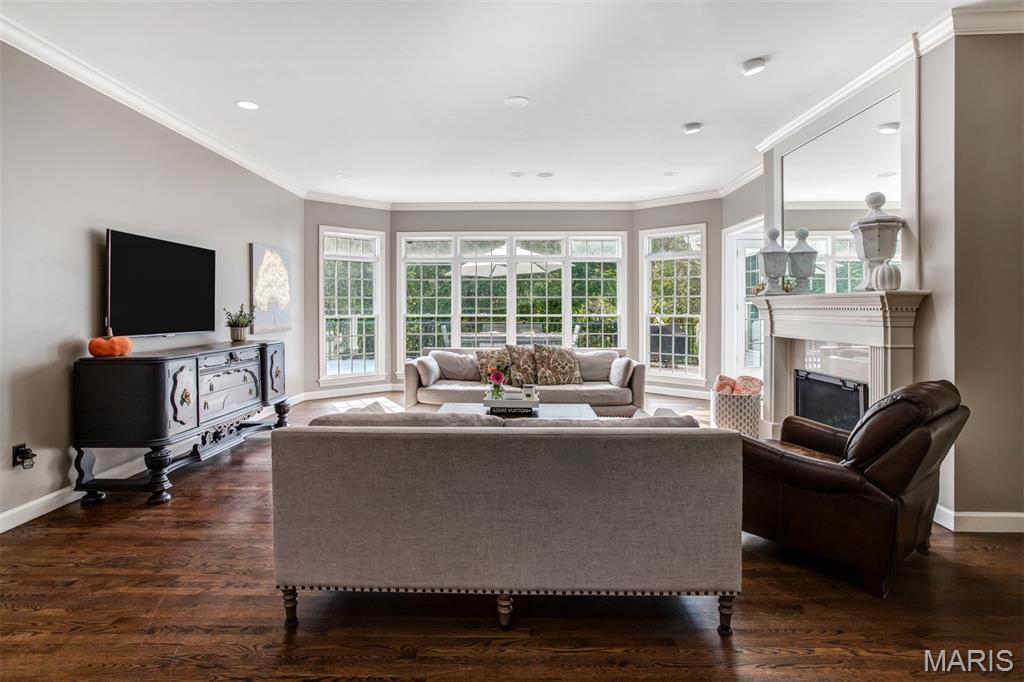 Greystone Three - Residential