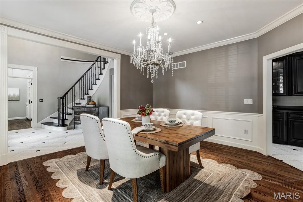 Greystone Three - Residential