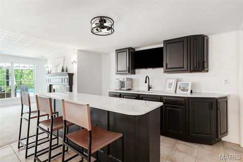 Tiny photo for 1084 Greystone Manor Parkway, Chesterfield, MO 63005 (MLS # 25067588)
