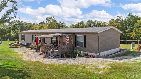 951 N Hwy 79 Foley MO 63347