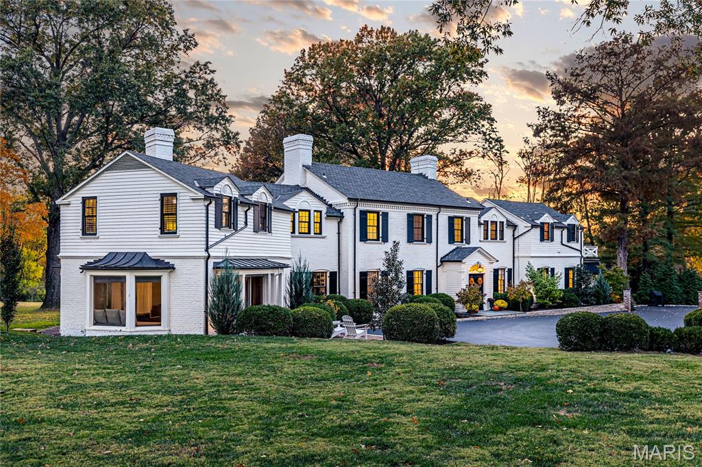 A W Dauster Estate - Residential