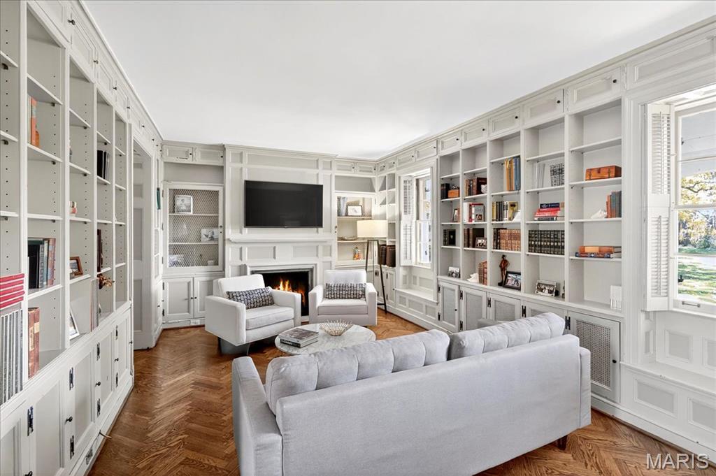 A W Dauster Estate - Residential