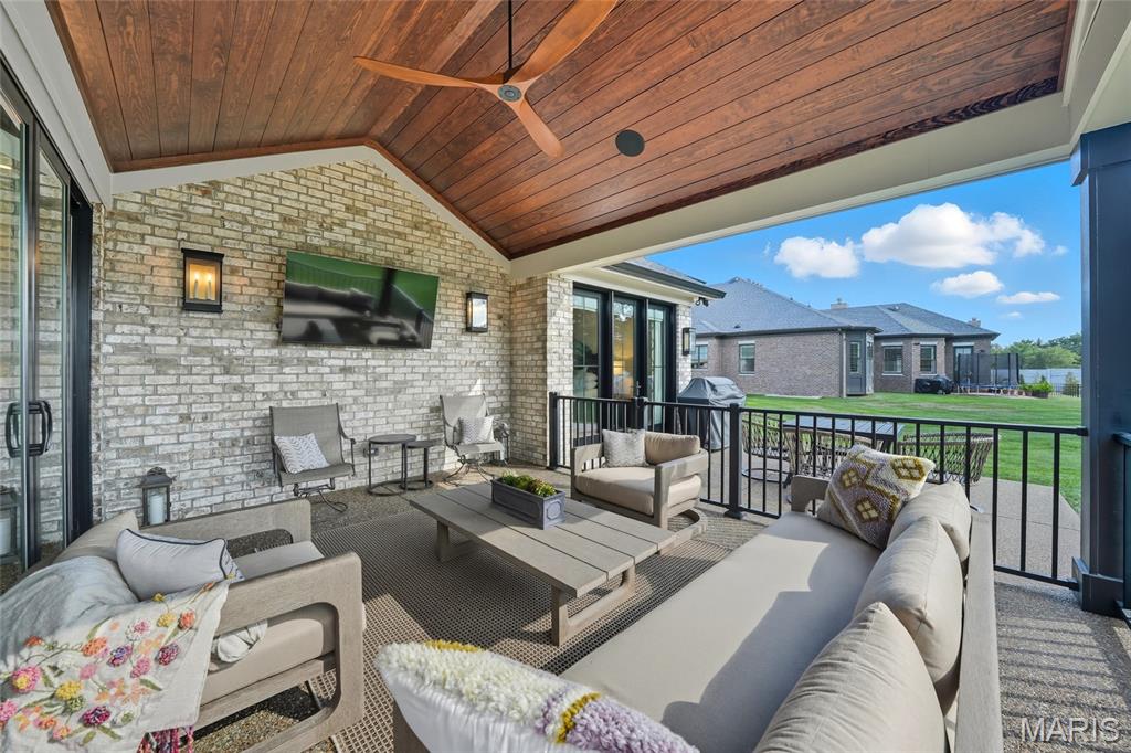 Enclave At Frontenac & Westwood - Residential