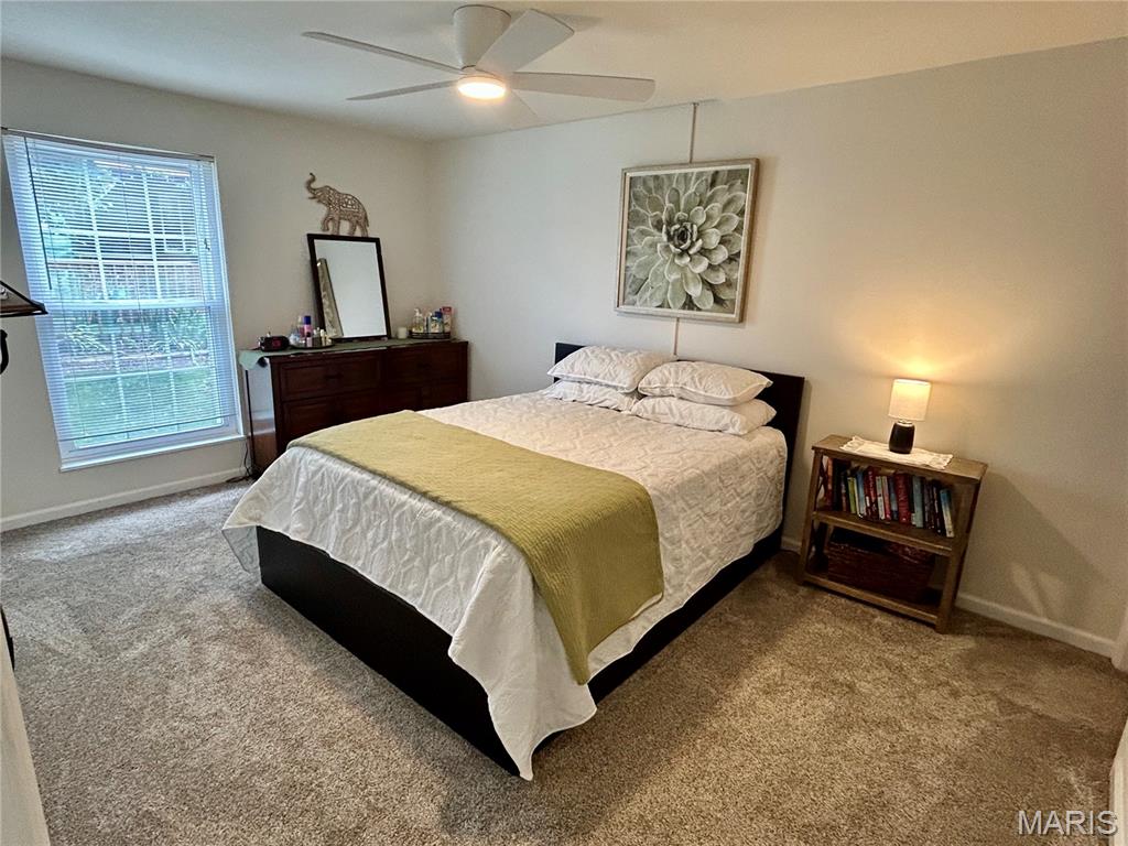 Chateau De Ville Sec 5 Condo - Residential