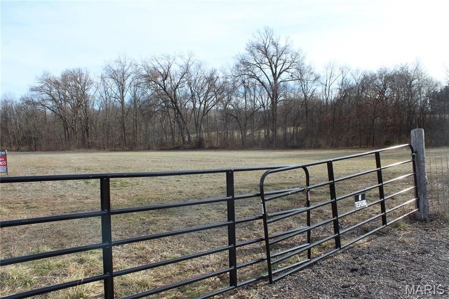 Unlimited potential in Missouri's fastest growing city. This prime 27+/- acre parcel offers a rare opportunity for developers and investors alike. Boasting unparalleled visibility and massive frontage along the Highway 40/61 corridor, this site is perfectly positioned for high-traffic commercial use or a premier business flagship. Looking for something different? The versatility of this land is unmatched— currently zoned agricultural but can be rezoned for a stunning residential subdivision or endless commercial opportunities. Located in the heart of Wentzville’s booming expansion area, you are minutes from major employers and new infrastructure. Whether you are looking to capitalize on commercial demand or create a luxury residential enclave, the possibilities here are truly endless. Bring your vision to this stretch of highway 40/61, call today.