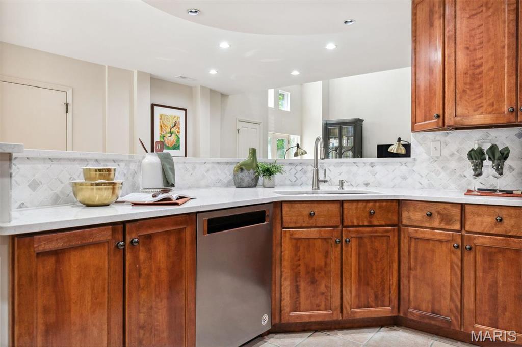 West University 2 - Residential