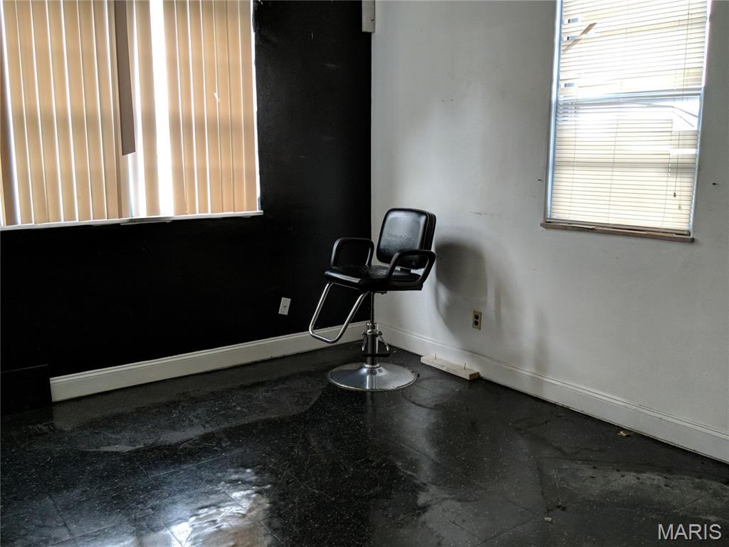 Florissant Heights - Commercial Sale