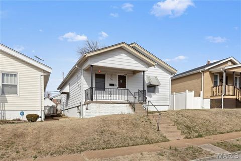 4421 Bingham Avenue St Louis MO 63116