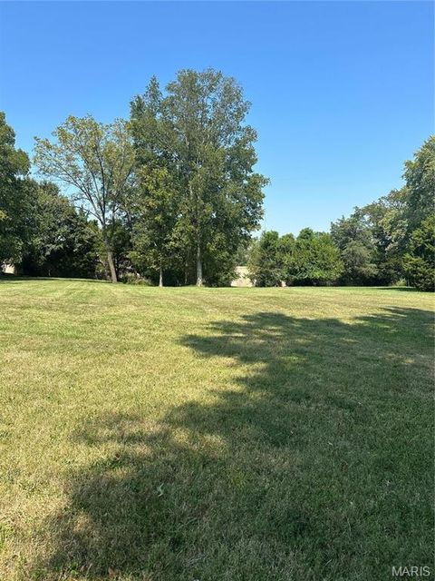 10315 Kennerly Road Sunset Hills MO 63128