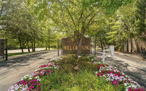 Tiny photo for 13101 Mill Crossing Court #300, Creve Coeur, MO 63141 (MLS # 26027756)