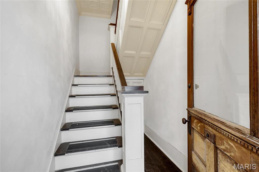 City/Ste Genevieve - Commercial Sale