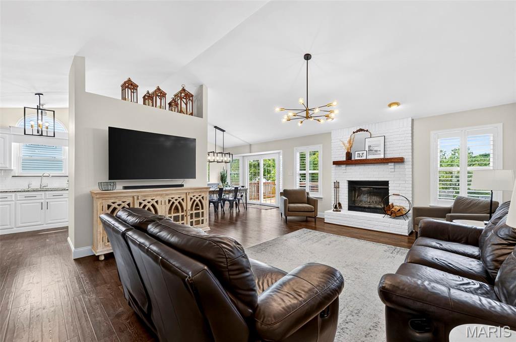Photo of 633 Winter Hill Circle, Fenton, MO 63026 (MLS # 26050850)