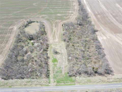 Photo of 6 Route HH, Stoutsville, MO 65283 (MLS # 26016945)