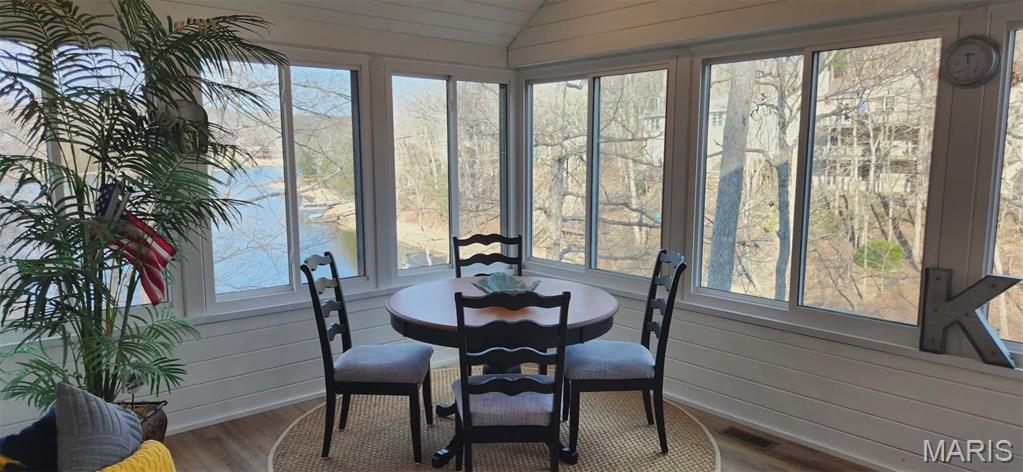 Lake Sherwood Estates - Residential