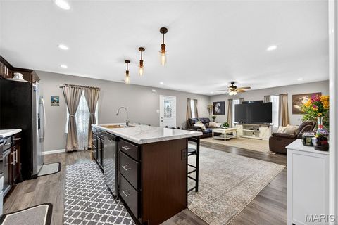 Tiny photo for 1206 W Locust Street, Bowling Green, MO 63334 (MLS # 26014217)