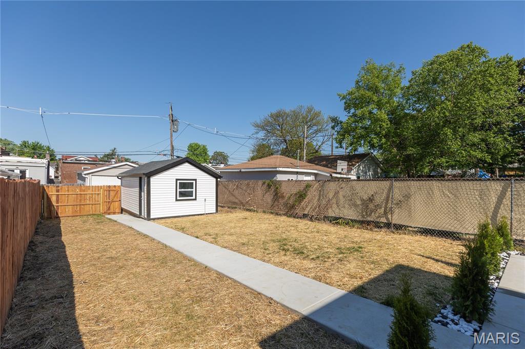 Gravois Bates - Residential