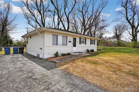 Tiny photo for 8350 Hill Avenue, St Louis, MO 63121 (MLS # 26017003)