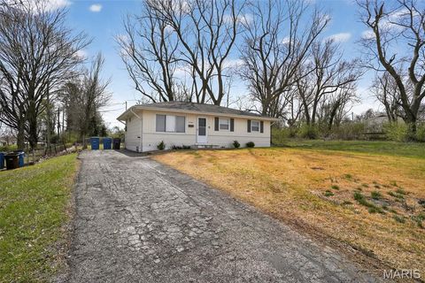 Tiny photo for 8350 Hill Avenue, St Louis, MO 63121 (MLS # 26017003)