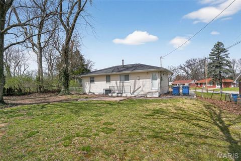 Tiny photo for 8350 Hill Avenue, St Louis, MO 63121 (MLS # 26017003)