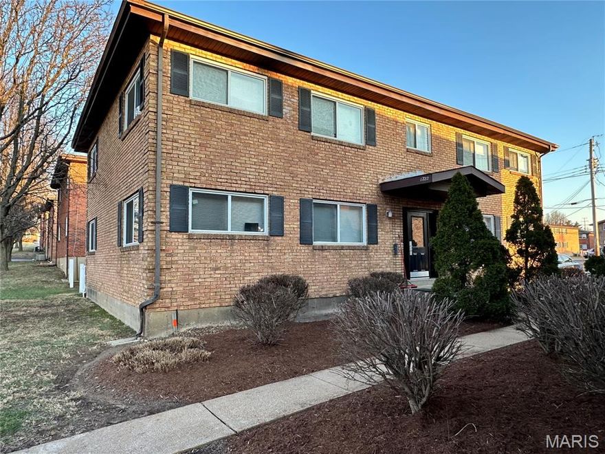 4-family brick house in the highly desirable Affton area. 2-bedroom, 1-bathroom units with large living rooms, updated kitchens with quartz countertops, and luxury vinyl plank flooring. Ceramic tiles in updated bathrooms. Freshly painted. Laundry and storage units are available on the lower level. All 4 units updated. 3 currently rented and 1 vacant. Great for owner-occupant or solid investment property.