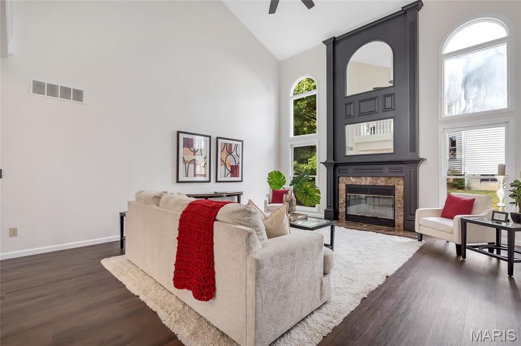 1303 Topsider Court