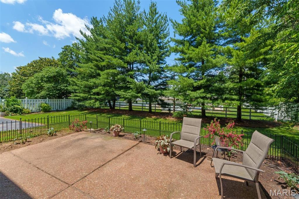 Nicholas - Residential