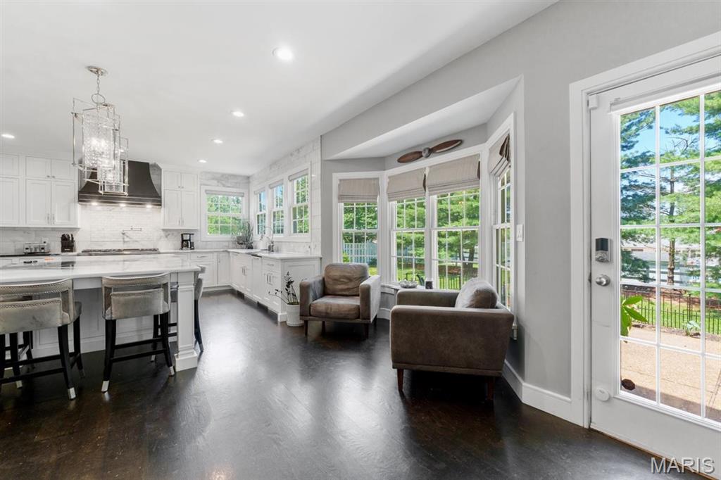 Nicholas - Residential