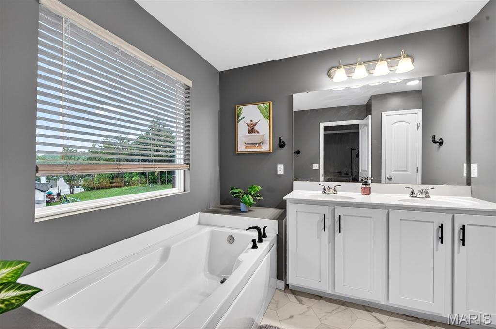 Auburn Lake Estates - Residential