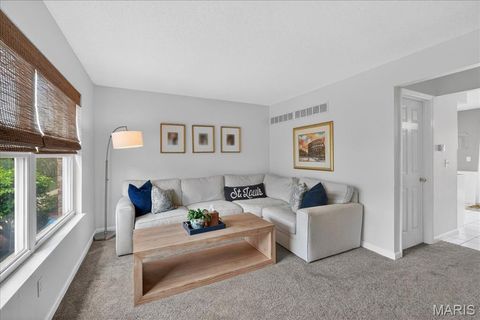 Tiny photo for 414 S Geyer Road, Kirkwood, MO 63122 (MLS # 26016750)