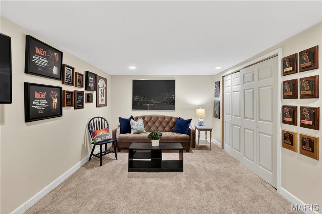 Colony Woods Condo - Residential