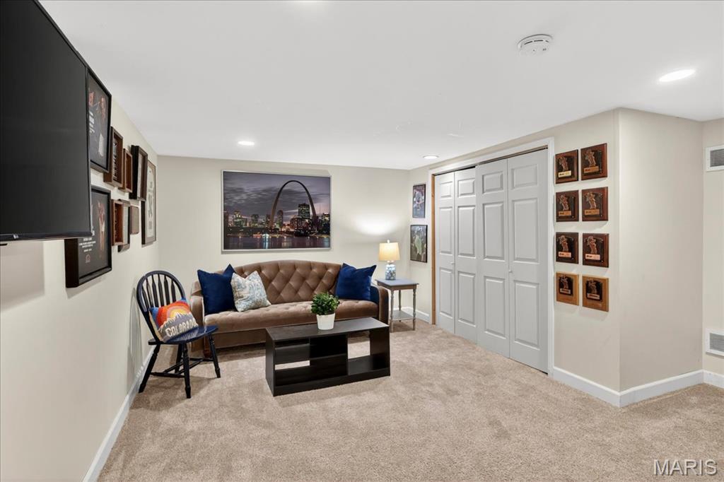 Colony Woods Condo - Residential