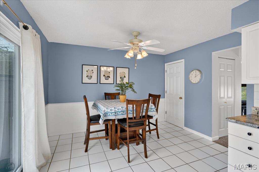 Colony Woods Condo - Residential