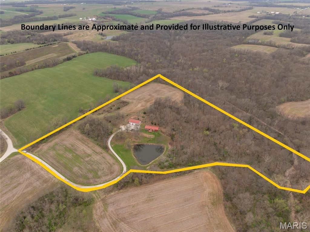 Photo of 29055 Pike 338, Middletown, MO 63359 (MLS # 26020352)