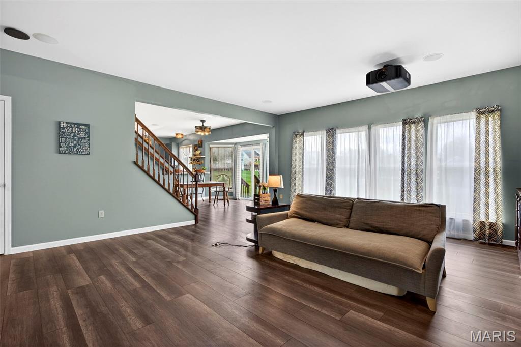 Edenshire Village At Bainbridge - Residential