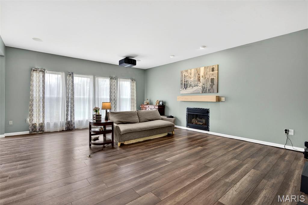 Edenshire Village At Bainbridge - Residential