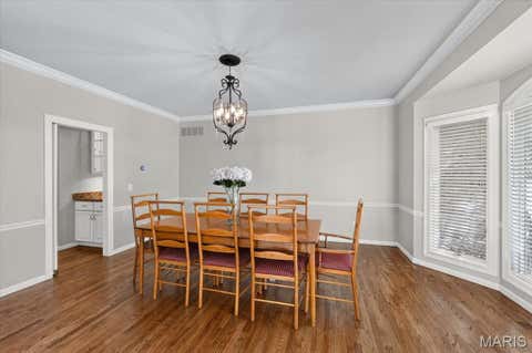 Tiny photo for 1059 Greystone Manor Parkway, Chesterfield, MO 63005 (MLS # 26039588)